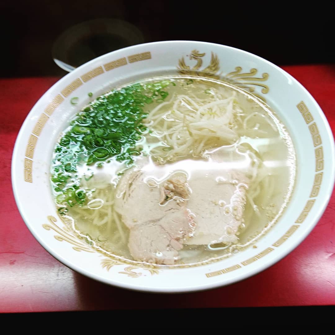 心齋橋拉麵 道頓堀拉麵 鹽味拉麵:小洞天【大阪深夜美食】大阪道頓堀深夜營業拉麵店6選!
