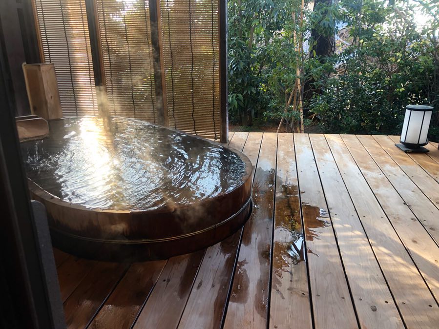 露天溫泉酒店