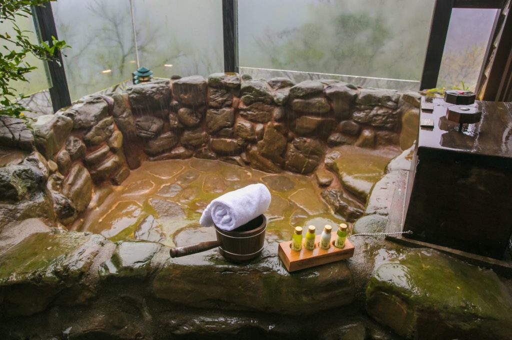 陽明山出霧溫泉 Tsuwu Hot Spring Hotel 陽明山溫泉 陽明山溫泉酒店 陽明山溫泉湯屋 陽明山溫泉 推薦 陽明山溫泉 住宿 陽明山溫泉 風景 陽明山溫泉 介紹 台北溫泉酒店 台北溫泉