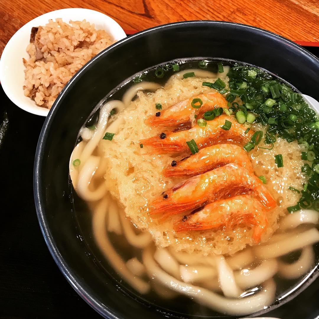 東京必食！食べログ百名店！手打烏冬八選 博多うどん酒場イチカバチカ