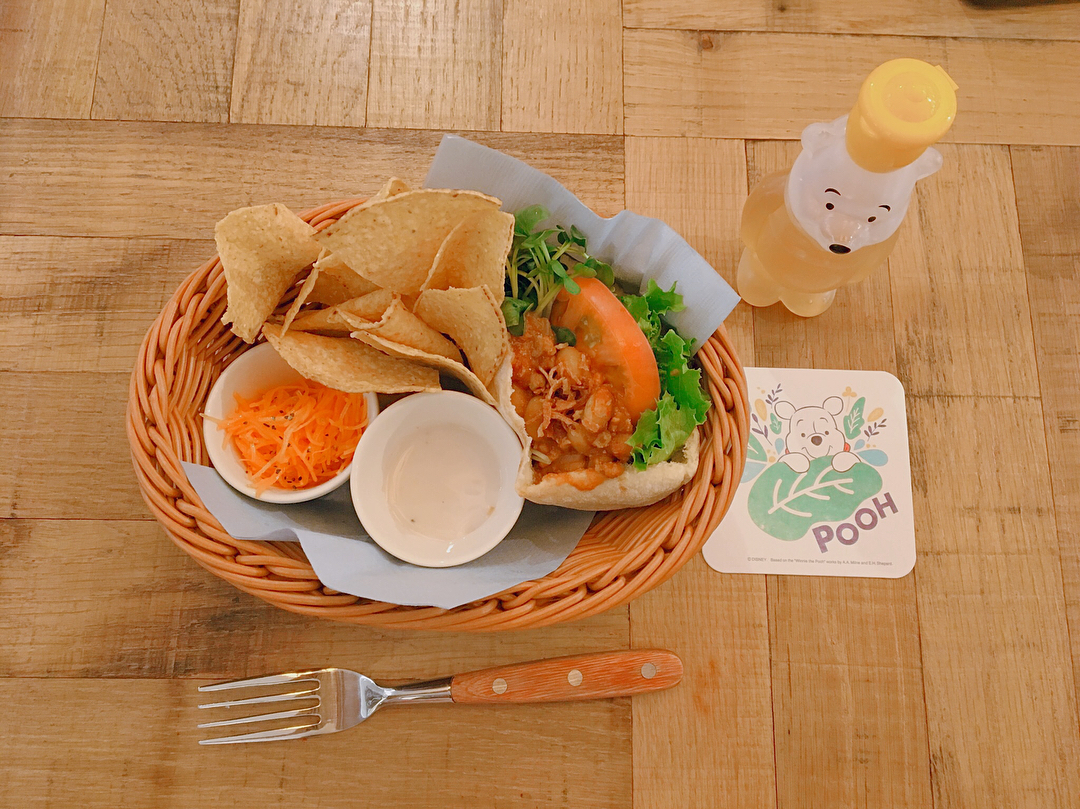 期間限定！小熊維尼CAFÉ「蜂蜜咖啡店」@新宿