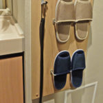 室內拖鞋及鞋抽|Dormy Inn PREMIUM 難波別館天然溫泉朝霧之湯酒店(Dormy Inn Premium Namba ANNEX Natural Hot Spring)大阪酒店 大阪飯店 大阪住宿 心齋橋酒店 心齋橋飯店 心齋橋住宿 難波酒店 難波飯店 難波住宿 日本橋酒店 日本橋飯店 日本橋住宿 大阪溫泉酒店 大阪溫泉飯店 大阪溫泉旅館 大阪Dormy Inn
