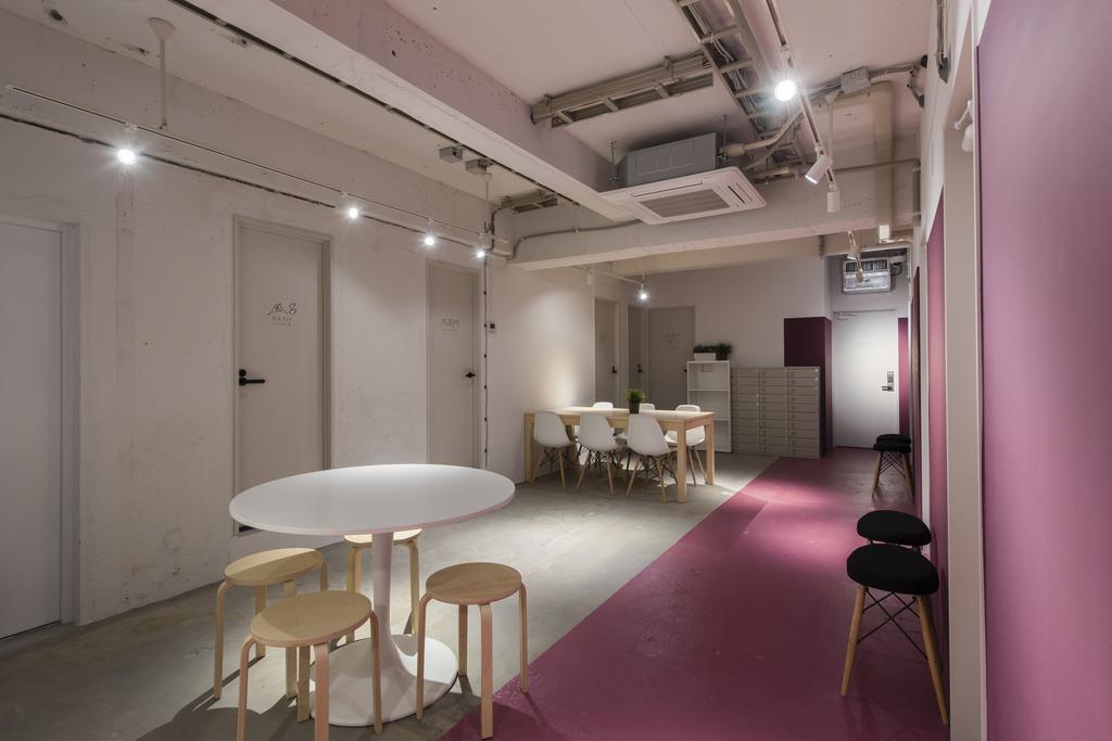 交誼廳 窮遊東京！新宿獨遊必住膠囊旅館！ - 伊曼諾東京旅館 (IMANO TOKYO HOSTEL/CAFE＆BAR)