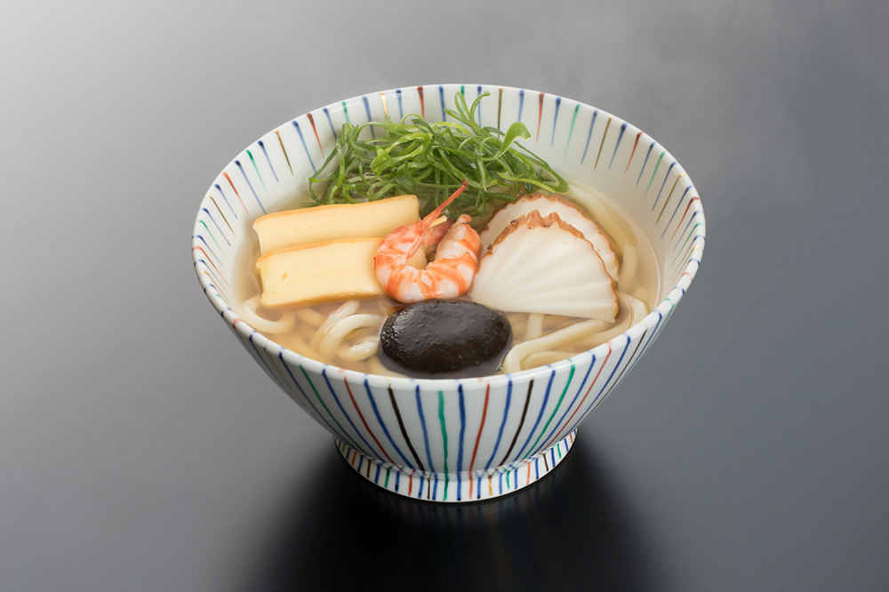 八仙烏冬(よなきうどん)(1296円)