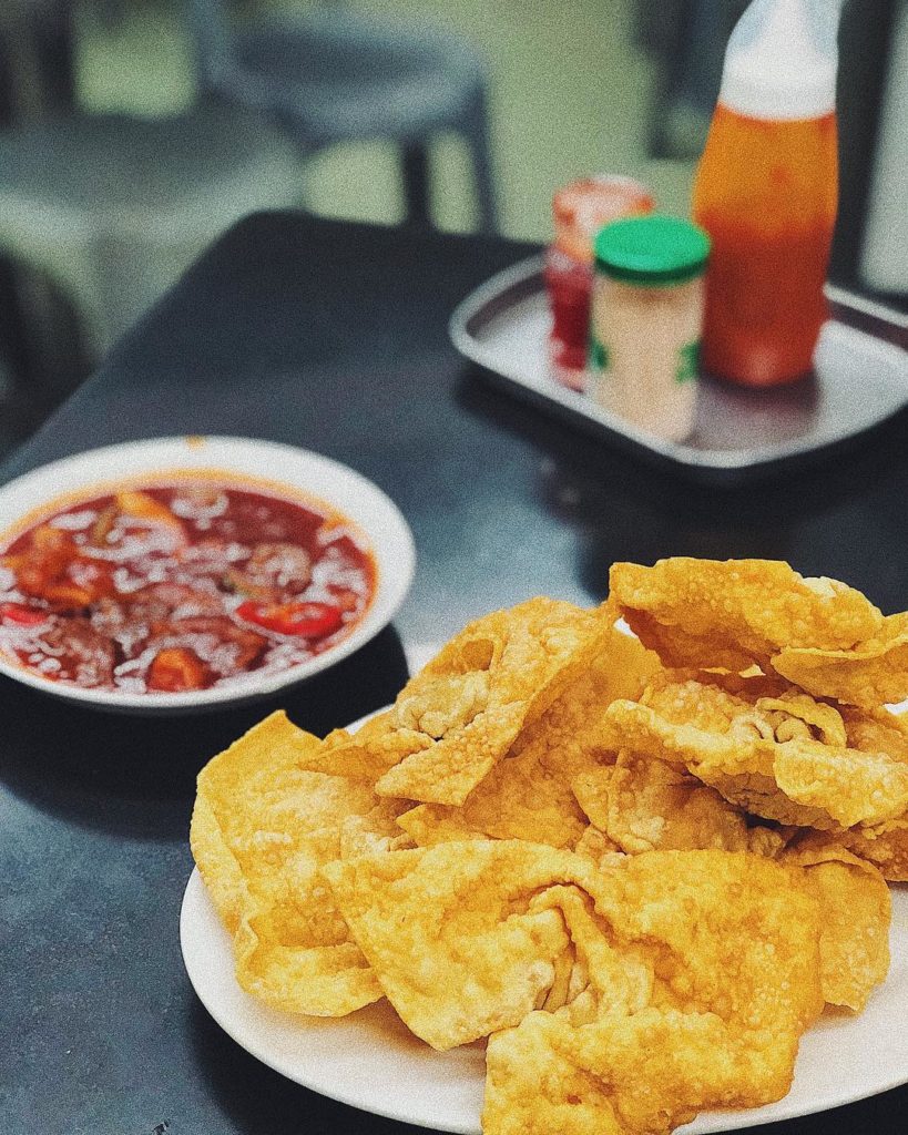 澳門必吃 澳門必食 澳門美食 澳門餐廳 贏到粥 倫記軟滑腸粉 富仕葡式美食 六記粥麵 華麗燒烤 安德魯餅店 洪馨椰子 Pierre Herme Lounge