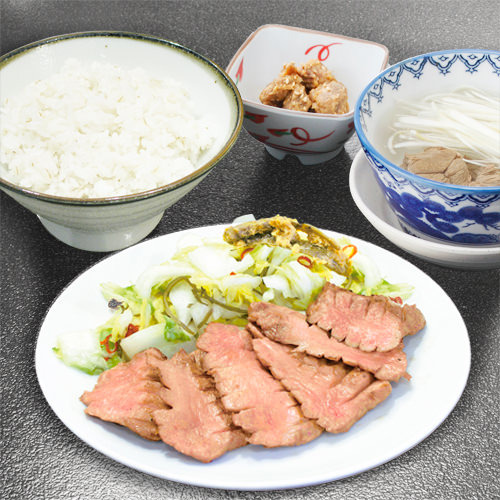 大阪美食-利久牛舌京都
