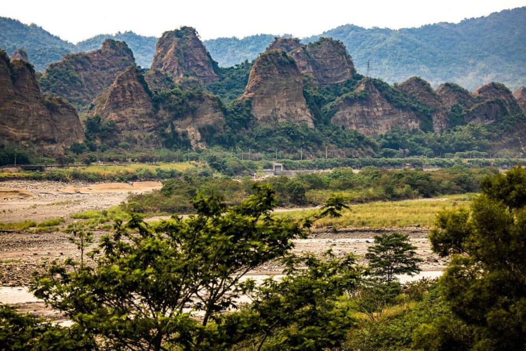 十八羅漢山