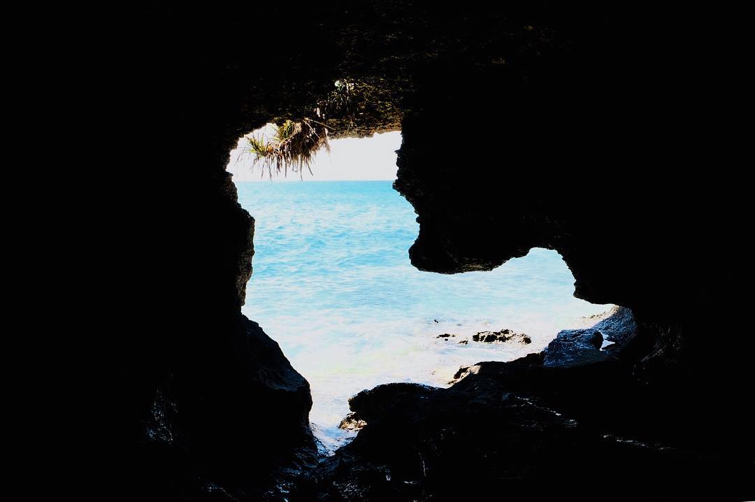 力石 千人洞 心形洞口 ニャティヤ洞 ビジル石 心形洞 沖繩伊江島 沖繩 伊江島 伊江島 伊江村 沖繩伊江村 沖繩 伊江村 沖繩離島 沖繩跳島 沖繩跳島遊 沖繩不自駕 伊江島景點 伊江島 景點 伊江島必去 伊江島交通 伊江島美食 伊江島必吃 伊江島必食 伊江島 自行車 伊江島 單車 伊江島 車腳踏車 伊江島 百合祭 伊江島一日遊 伊江牛 伊江島Tatchu ACE BURGER Biziru石 Nyathiya洞 伊江海灘 伊江島城山 伊江島 城山 伊江島 浮潛 伊江島 潛水 伊江島 釣魚 伊江島 騎馬 ニャティヤ洞 千人洞 力石 伊江ビーチ 湧出展望台 沖繩賞鯨 百合公園 百合祭り 沖繩 Okinawa 沖繩必食 沖繩必吃 沖繩必到 沖繩必去 沖繩必買 沖繩必掃 沖繩自由行 沖繩行程 沖繩行程包 沖繩懶人包 沖繩好去處 沖繩景點 沖繩必到景點 沖繩必去景點 沖繩美食 沖繩交通 沖繩攻略 沖繩自由行行程 沖繩自由行行程推薦 沖繩必食2019 沖繩必吃2019 沖繩必到2019 沖繩必去2019 沖繩必買2019 沖繩必掃2019 沖繩自由行2019 沖繩行程2019 沖繩行程包2019 沖繩懶人包2019 沖繩好去處2019 沖繩景點2019 沖繩必到景點2019 沖繩必去景點2019 沖繩美食2019 沖繩交通2019 沖繩攻略2019 沖繩自由行行程2019 沖繩自由行行程推薦2019