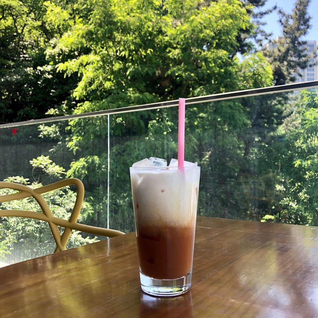 Cafe Byul Bed 별침대 Waveon Coffee 웨이브온커피 百花齊放 백화제방 森林咖啡廳 롶속 TERAROSA COFFEE 테라로사 午後的紅茶 오후의 홍차 RACOONAMATATA 라쿠나마타타 釜山 釜山cafe 釜山打卡cafe 釜山咖啡廳 釜山打卡咖啡廳 釜山咖啡店 釜山打卡咖啡店