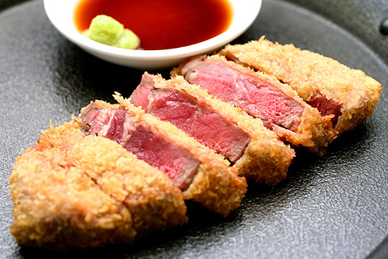 「お肉の九門堂」吉列牛(1,500円)