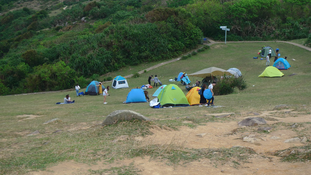 西貢塔門 塔門一日遊 塔門搭船 塔門草原露營 塔門行山 塔門的交通 馬料水碼頭 西貢黃石碼頭 塔門地圖 塔門美食 海膽炒飯 塔門新惠和 塔門新有記 炸黑魚丸
