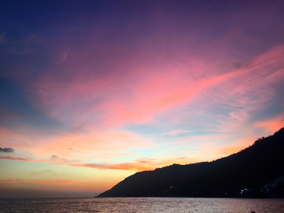 奈漢海灘　Nai Harn Beach 布吉海灘 普吉島海灘 蘇美島海灘 蘇梅島海灘 喀比海灘 拷喇海灘 芭東海灘 帕岸島海灘 泰國海灘 泰國沙灘 thailand Beach 泰國必去 泰國水上活動