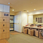 女湯(更衣室)|Dormy Inn PREMIUM 難波別館天然溫泉朝霧之湯酒店(Dormy Inn Premium Namba ANNEX Natural Hot Spring)大阪酒店 大阪飯店 大阪住宿 心齋橋酒店 心齋橋飯店 心齋橋住宿 難波酒店 難波飯店 難波住宿 日本橋酒店 日本橋飯店 日本橋住宿 大阪溫泉酒店 大阪溫泉飯店 大阪溫泉旅館 大阪Dormy Inn