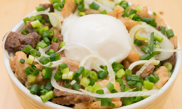500円吃到美味肉丼飯!東京「丼ぶりFESTIVAL2018」