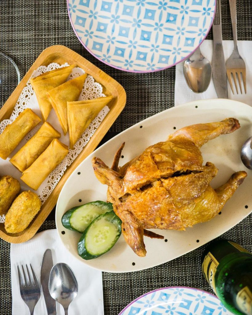 澳門必吃 澳門必食 澳門美食 澳門餐廳 贏到粥 倫記軟滑腸粉 富仕葡式美食 六記粥麵 華麗燒烤 安德魯餅店 洪馨椰子 Pierre Herme Lounge