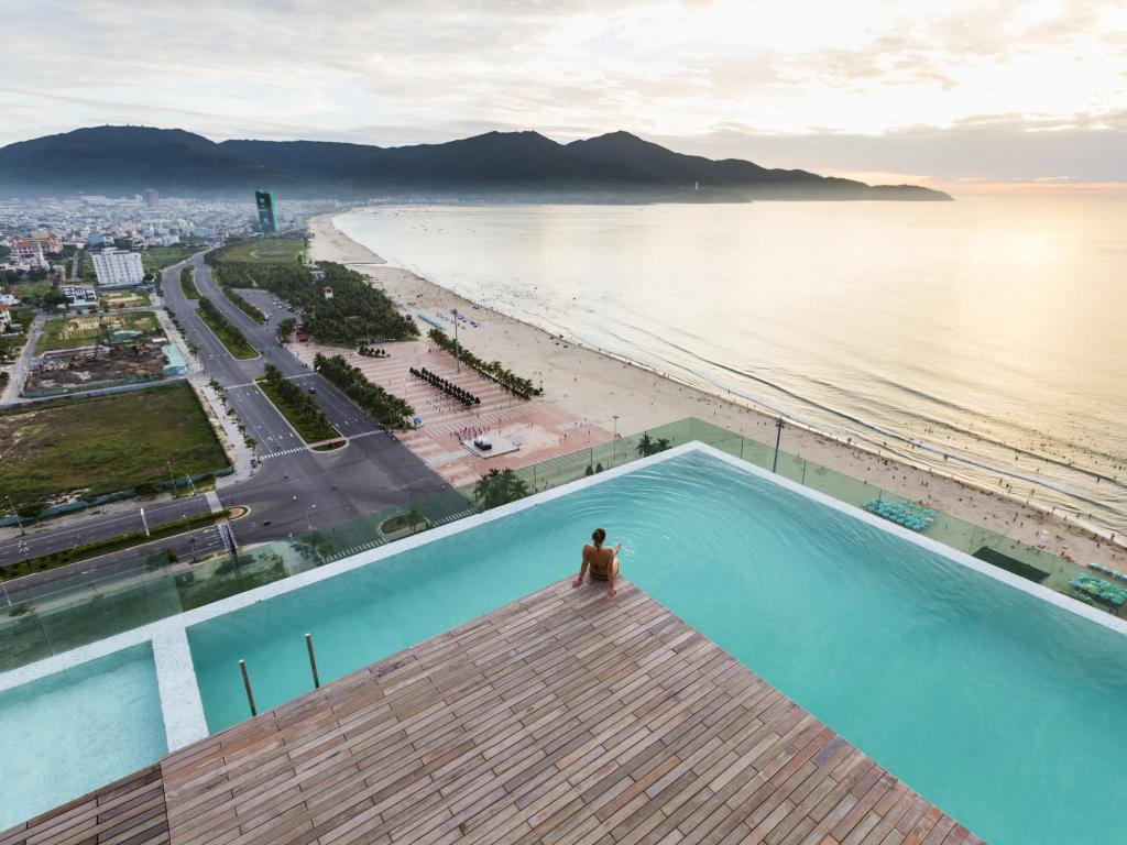 峴港酒店 峴港 酒店 峴港 villa 峴港 住宿 峴港 resort 峴港住宿 峴港 飯店 峴港海灘酒店 A La Carte Da Nang Beach Hotel