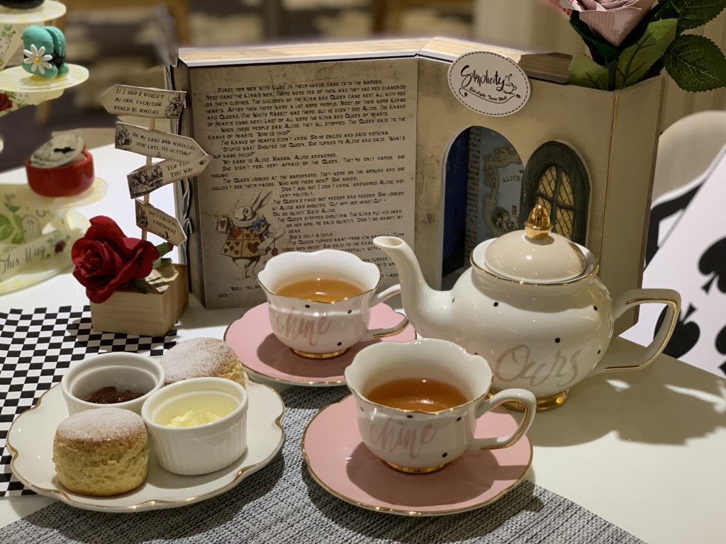 香港下午茶 香港Hightea 三層下午茶 酒店下午茶 打卡下午茶 閏蜜下午茶 中環下午茶 文華東方下午茶 快船廊下午茶