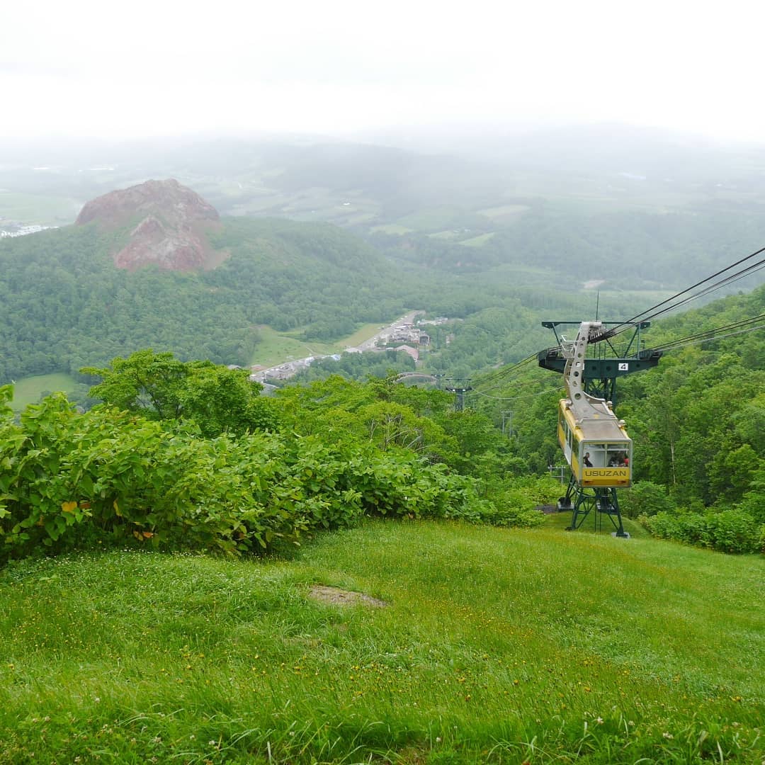 昭和新山 有珠山 觀光纜車 有珠山 纜車 有珠山纜車 洞爺湖 洞爺站 洞爺湖溫泉公車總站 洞爺湖溫泉 火山瞭望台 火山觀景台 支笏洞爺國立公園 北海道火山 北海道活火山 北海道景點 北海道自由行 北海道自駕遊 北海道好去處 北海道必去 北海道必看