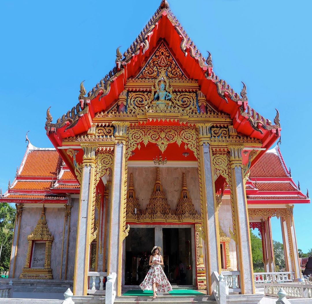 查龍寺 Chalong Temple Wat Chalong 大坡夜市 Sunday Walking Street Market Lard Yai 布吉鎮 舊城區 Clock Tower 泰國夜市 泰國自由行 泰國景點 泰國必去 PP島 卡塔海灘 Kata Beach 珊瑚島 攀牙灣 幻多奇樂園 芭東海灘酒吧街 皇帝島 斯米蘭群島海洋公園 普吉大佛 查龍寺 普吉鎮 布吉鎮 布吉大佛 Hanuman World Flying Hanuman 反轉屋 Baan Teelanka 布吉 布吉自由行 布吉景點 普吉 布吉好去處 布吉必去 布吉必去景點 布吉必玩 普吉自由行 布吉 景點 布吉景點推介 布吉島 普吉島 phuket 泰國布吉自由行 泰國布吉 泰國普吉 布吉有咩玩 布吉 夜市 布吉夜市