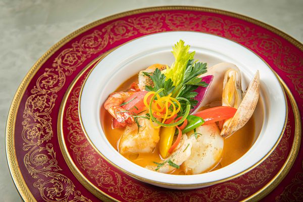 澳門 澳門米芝蓮 澳門米芝蓮2020 8½ Otto e Mezzo BOMBANA 天巢法國餐廳 Robuchon au Dôme 風味居 Feng Wei Ju 桃花源小廚 Tim's Kitchen 譽瓏軒 Jade Dragon 8餐廳 The 8 Restaurant
