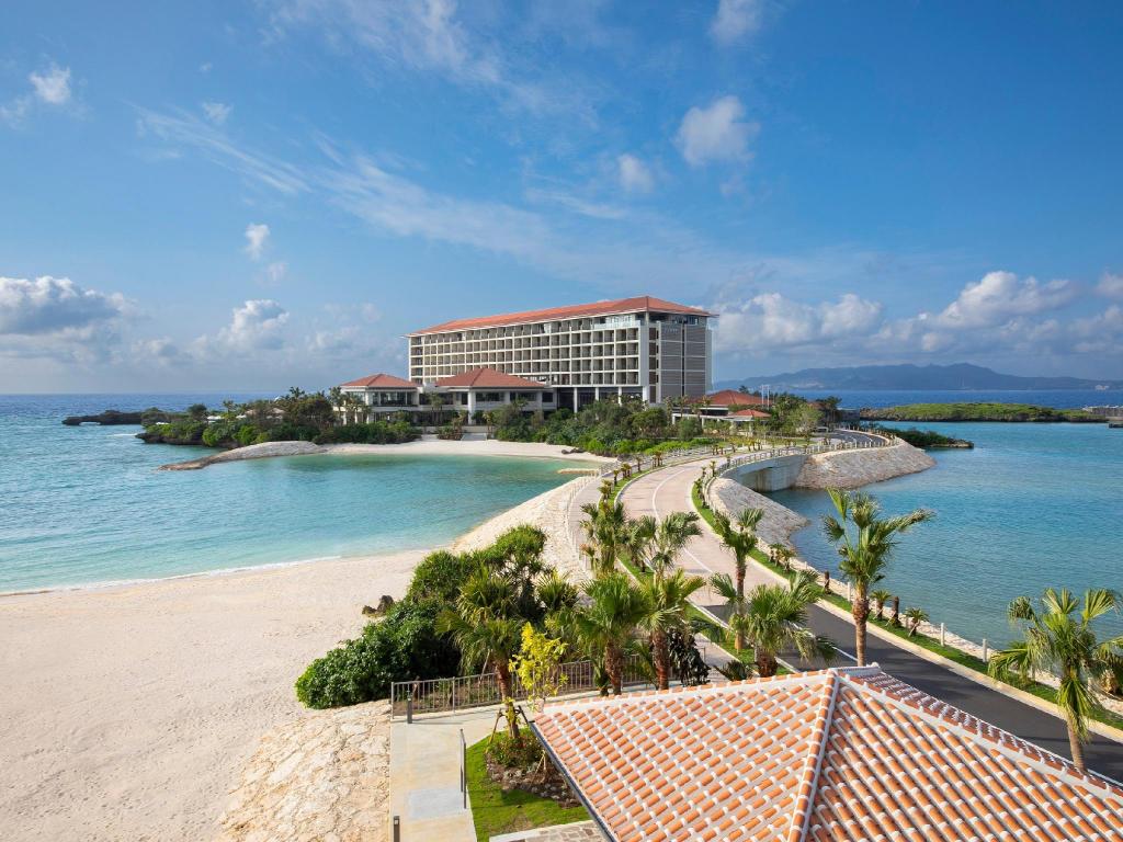 沖繩瀨良垣島凱悅酒店 Hyatt Regency Seragaki Island Okinawa 瀨良垣島沖繩凱悅酒店 Hyatt Regency Seragaki Island Okinawa Hotel Onna Hyatt Regency Seragaki Island Okinawa Onna Hyatt Regency Seragaki Okinaw 沖繩住宿 沖繩酒店 沖繩新酒店 沖繩resort 沖繩hotel okinawa hotel 沖繩膠囊酒店 沖繩膠囊 沖繩渡假村 那霸酒店 那霸住宿 那霸hotel 恩納酒店 恩納住宿 恩納hotel 恩納resort 讀谷住宿 讀谷hotel 讀谷resort