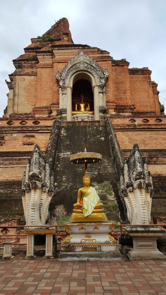 契迪隆寺（Wat Chedi Luang） 清邁古城區 清邁古城一日遊 清邁古城經典景點 清邁古城美食 清邁古城推介餐廳