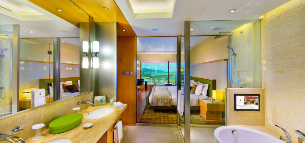 新濠影匯 Studio City Macau 澳門大倉酒店 Hotel Okura Macau 澳門銀河酒店 Galaxy Macau 澳門百老匯酒店 Broadway Macau Hotel 美獅美高梅 MGM Cotai 澳門金麗華酒店 Grand Lapa Macau Hotel 澳門新濠鋒酒店 Altira Macau 澳門麗思卡爾頓酒店 Ritz Carlton Macau 澳門酒店 澳門 澳門酒店推介 澳門酒店推薦
