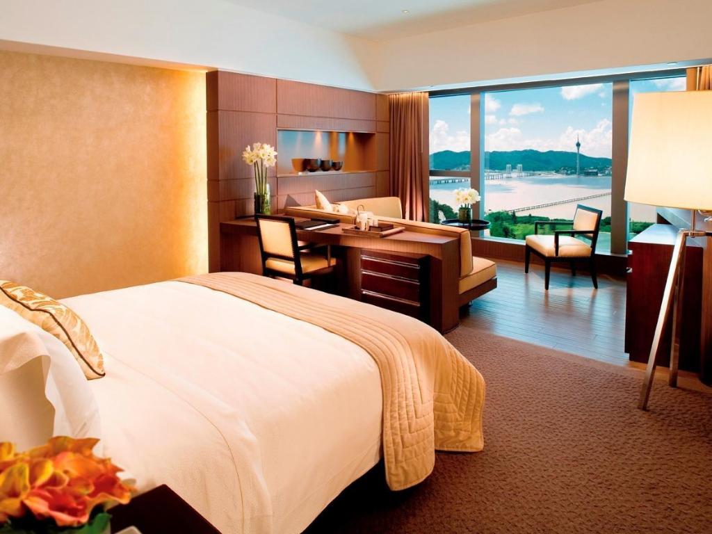 新濠影匯 Studio City Macau 澳門大倉酒店 Hotel Okura Macau 澳門銀河酒店 Galaxy Macau 澳門百老匯酒店 Broadway Macau Hotel 美獅美高梅 MGM Cotai 澳門金麗華酒店 Grand Lapa Macau Hotel 澳門新濠鋒酒店 Altira Macau 澳門麗思卡爾頓酒店 Ritz Carlton Macau 澳門酒店 澳門 澳門酒店推介 澳門酒店推薦