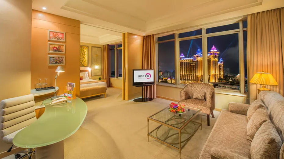 新濠影匯 Studio City Macau 澳門大倉酒店 Hotel Okura Macau 澳門銀河酒店 Galaxy Macau 澳門百老匯酒店 Broadway Macau Hotel 美獅美高梅 MGM Cotai 澳門金麗華酒店 Grand Lapa Macau Hotel 澳門新濠鋒酒店 Altira Macau 澳門麗思卡爾頓酒店 Ritz Carlton Macau 澳門酒店 澳門 澳門酒店推介 澳門酒店推薦