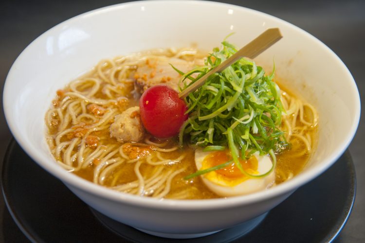 大阪必食味噌拉麵三選!みつか坊主 醸 - 燻製味噌拉麵