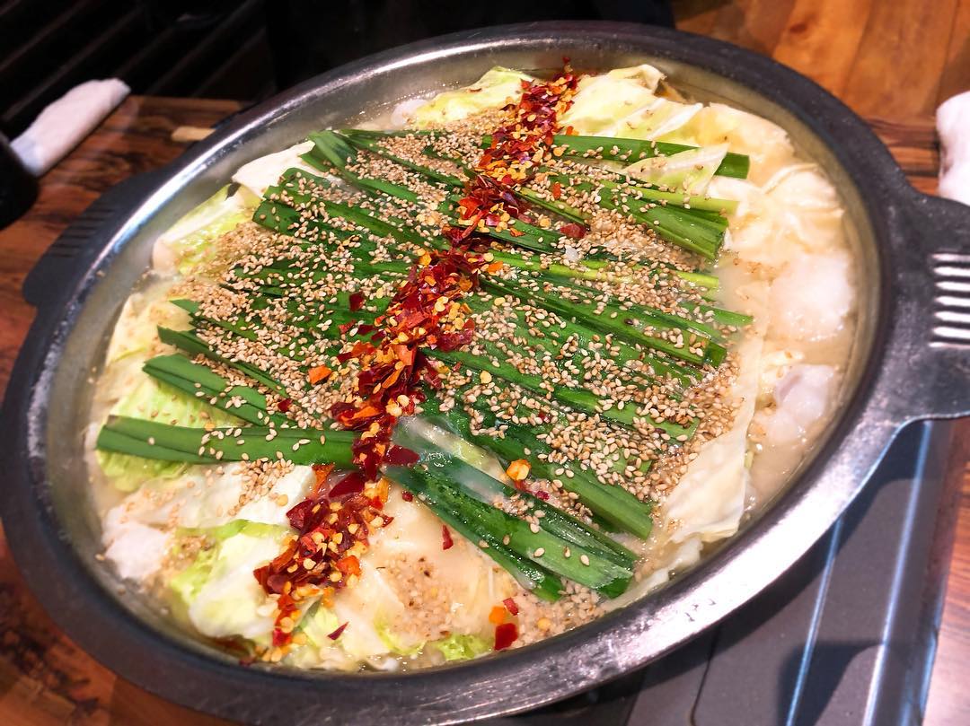【福岡美食】5間福岡必食人氣餐廳推薦!牛腸鍋、博多拉麵、鰻魚飯都有!