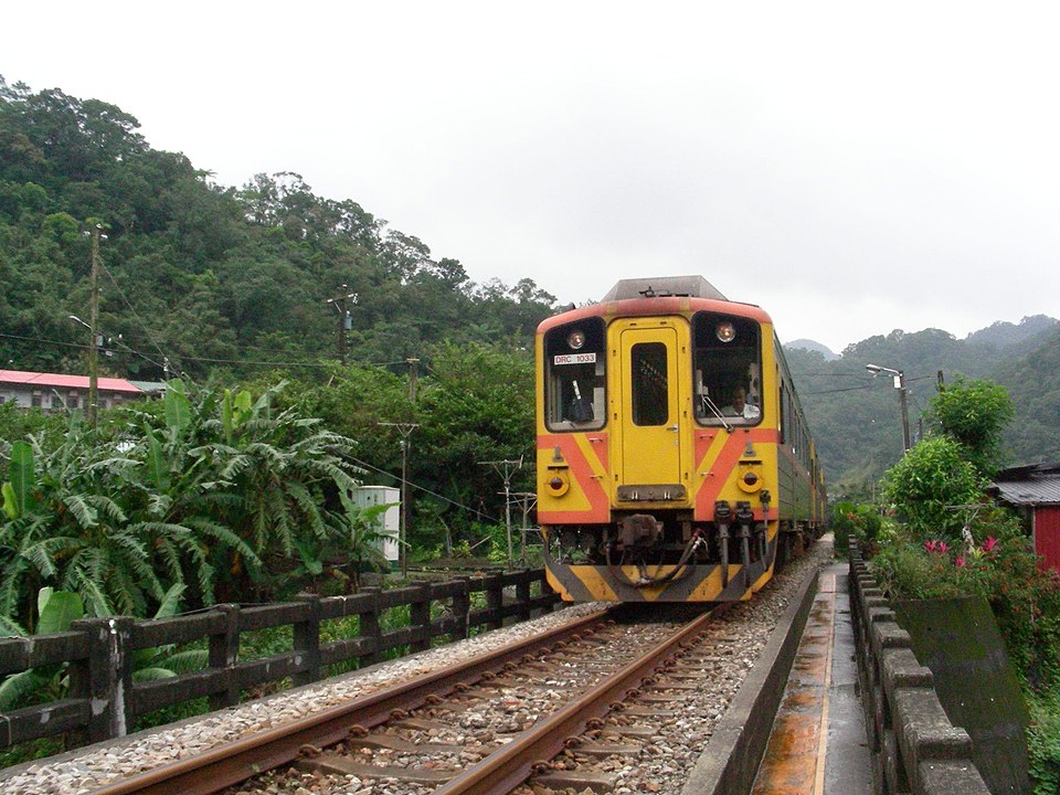 光復里 217咖啡館 猴硐坑 猴硐運煤橋 願景館 猴硐車站 猴硐貓村 台灣貓村 瑞芳車站 猴硐貓村一日遊