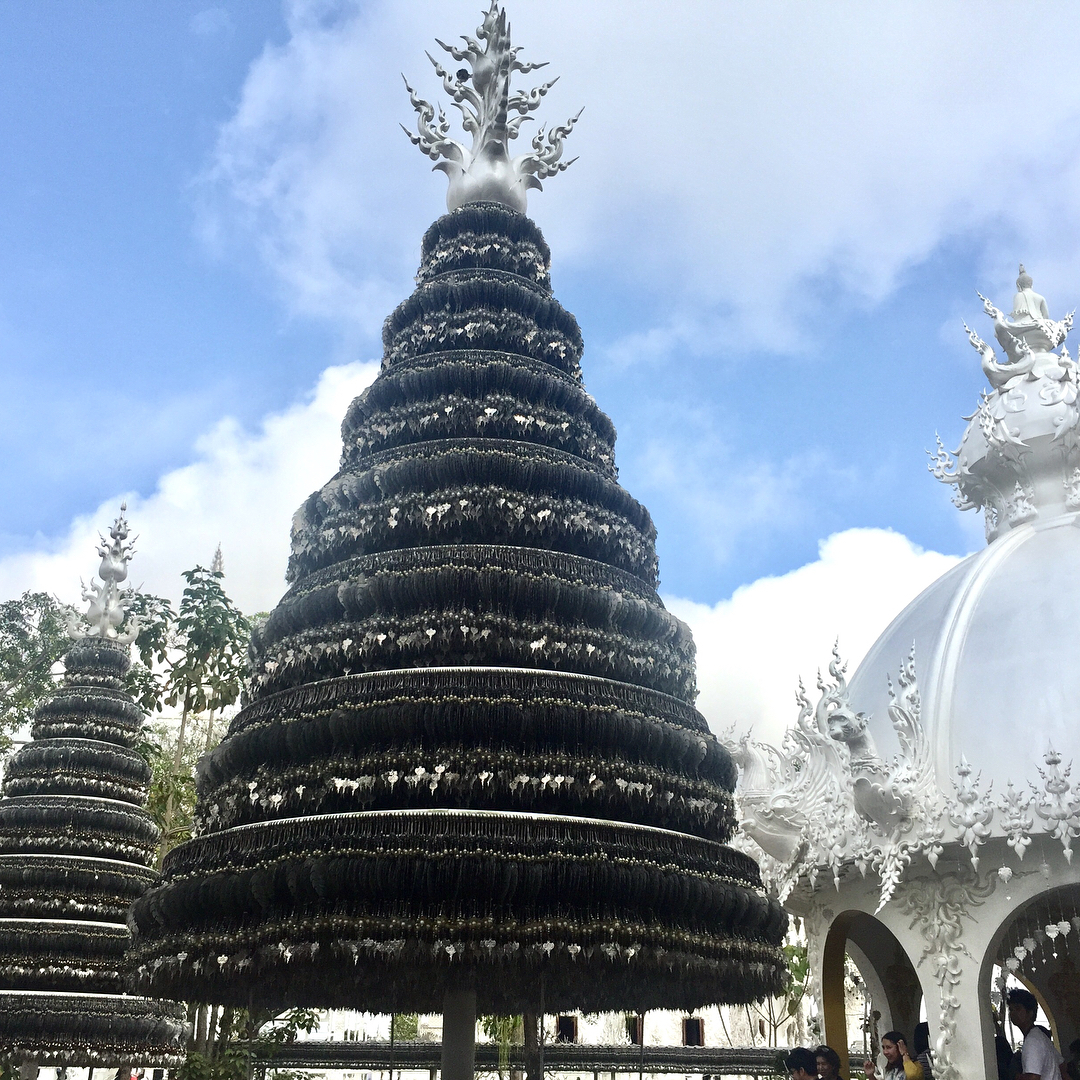 清萊 白廟 許願樹 清萊 白廟 許願池 Chiang Rai White temple Chiang Rai Wat Rong Khun 清萊包車 清萊包車一日遊 清萊自駕遊 清萊一日遊 泰國清萊 泰北清萊 清邁 清萊 清邁 清萊 舊巴士總站 Chiang Rai Bus Terminal 1 Chiang Rai Bus Terminal 2 Chiang Rai 新巴士總站 清萊交通2019 清萊攻略2019 清萊自由行行程2019 清萊自由行行程推薦2019 清萊自由行2019 行程2019 清萊行程包2019 清萊懶人包2019 清萊好去處2019 清萊景點2019 清萊必到景點2019 清萊必去景點2019 清萊必到2019 清萊必去2019 清萊交通 清萊攻略 清萊自由行行程 清萊自由行行程推薦 清萊自由行 清萊行程 清萊行程包 清萊懶人包 清萊好去處 清萊景點 清萊必到景點 清萊必去景點 清萊必到 清萊必去 泰國 Thailand 泰北 泰北自由行 泰北景點 泰北必去景點 泰北好去處