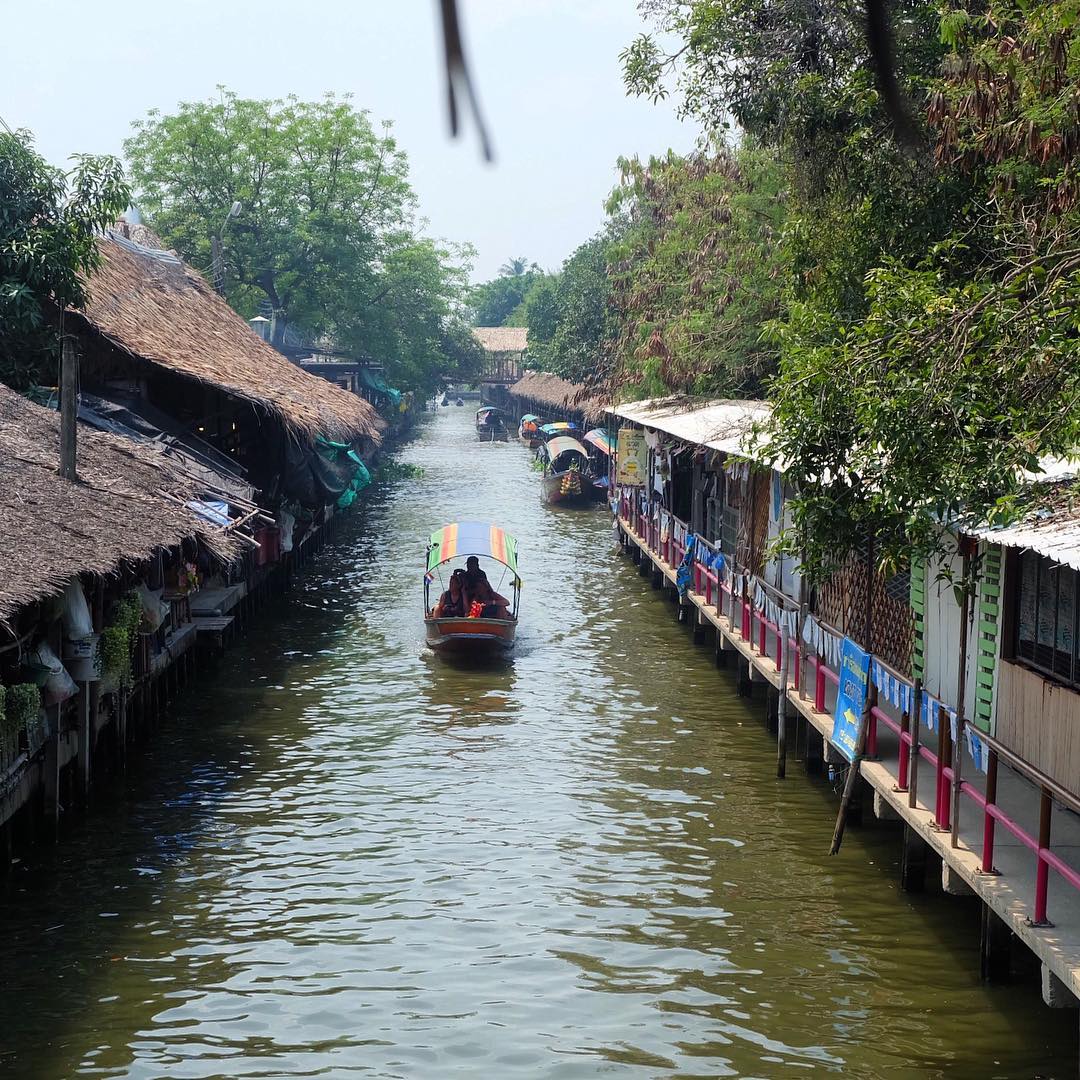 空叻瑪榮水上市場 Khlong Lat Mayom Floating Market 泰國水上市場 曼谷水上市場 水上市場 泰國 Thailand 泰國必食 泰國必吃 泰國必到 泰國必去 泰國必買 泰國必掃 泰國自由行 行程 泰國行程包 泰國懶人包 泰國好去處 泰國景點 泰國必到景點 泰國必去景點 泰國美食 泰國交通 泰國攻略 泰國自由行行程 泰國自由行行程推薦 泰國必食2019 泰國必吃2019 泰國必到2019 泰國必去2019 泰國必買2019 泰國必掃2019 泰國自由行2019 泰國行程2019 泰國行程包2019 泰國懶人包2019 泰國好去處2019 泰國景點2019 泰國必到景點2019 泰國必去景點2019 泰國美食2019 泰國交通2019 泰國攻略2019 泰國自由行行程2019 泰國自由行行程推薦2019
