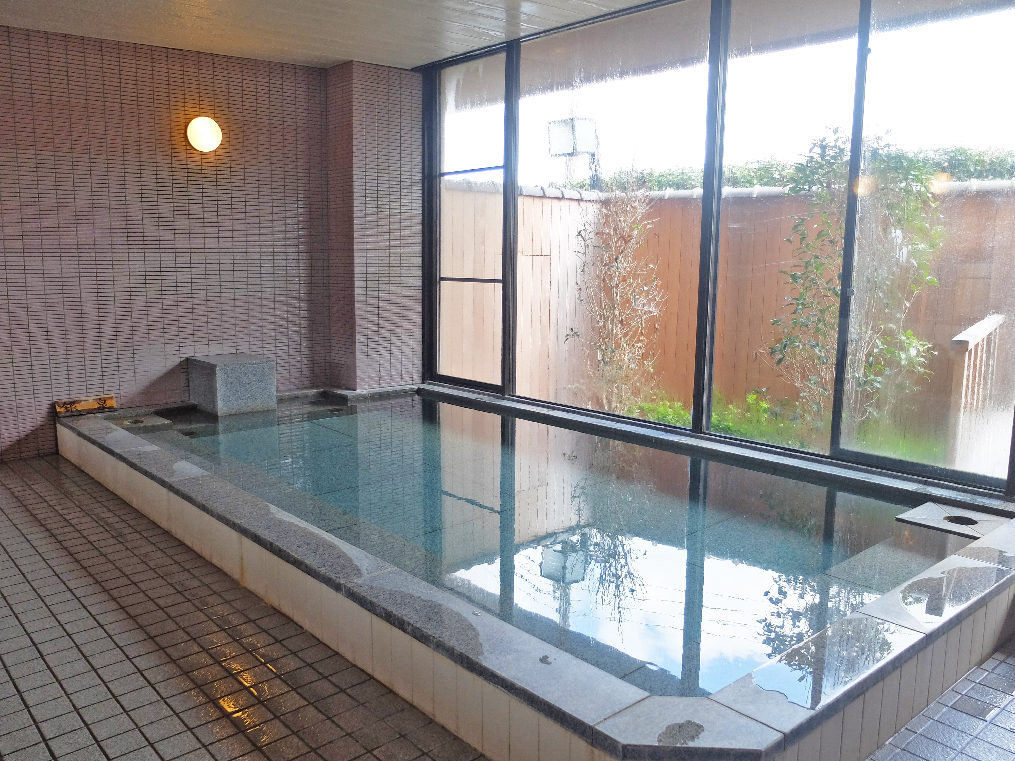 女湯「ととやの湯」銀泉室內風呂｜有馬溫泉SPA TERRACE 紫翠（Shisui｜スパ テラス 紫翠）有馬溫泉 有馬溫泉旅館 有馬溫泉酒店 有馬溫泉飯店 有馬天然溫泉 Arima Onsen 有馬温泉