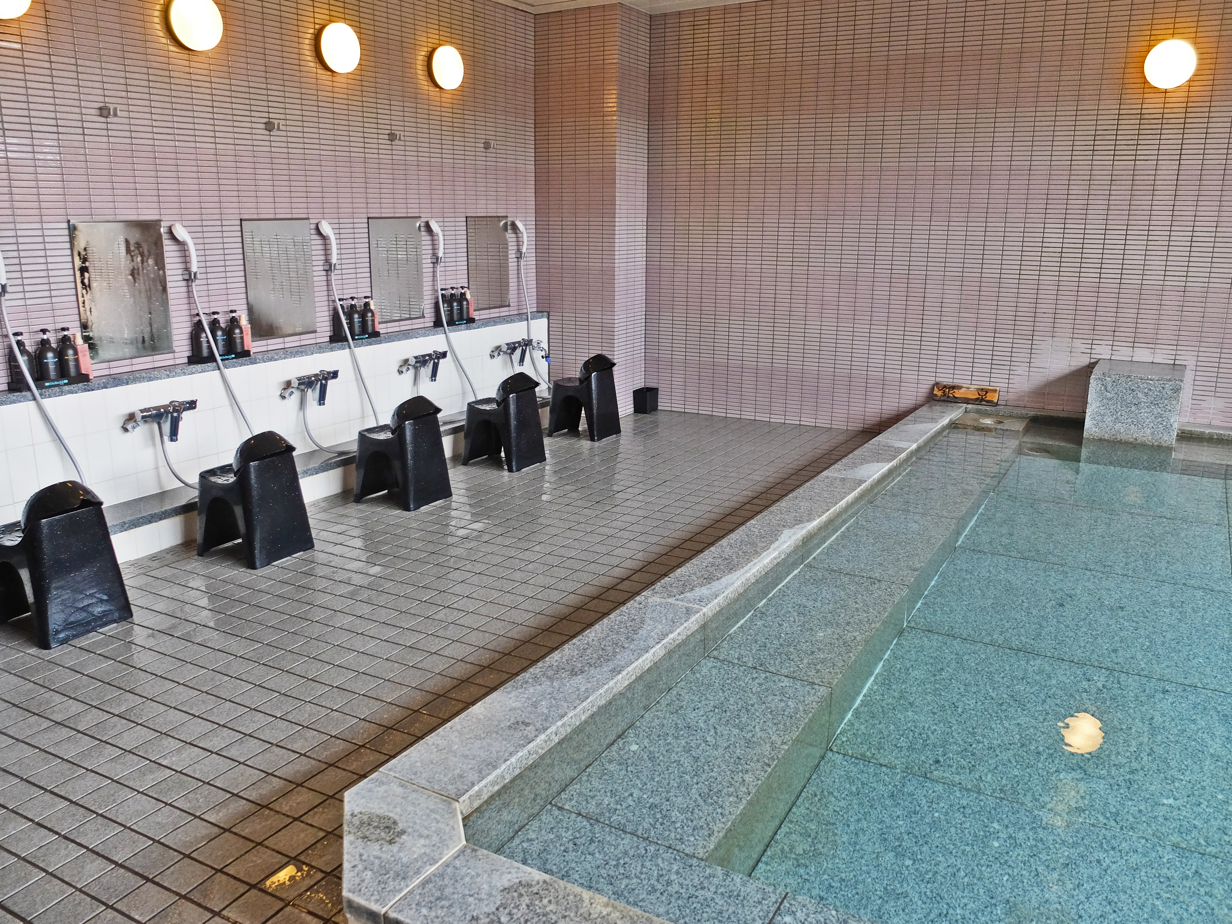 女湯「ととやの湯」銀泉室內風呂｜有馬溫泉SPA TERRACE 紫翠（Shisui｜スパ テラス 紫翠）有馬溫泉 有馬溫泉旅館 有馬溫泉酒店 有馬溫泉飯店 有馬天然溫泉 Arima Onsen 有馬温泉