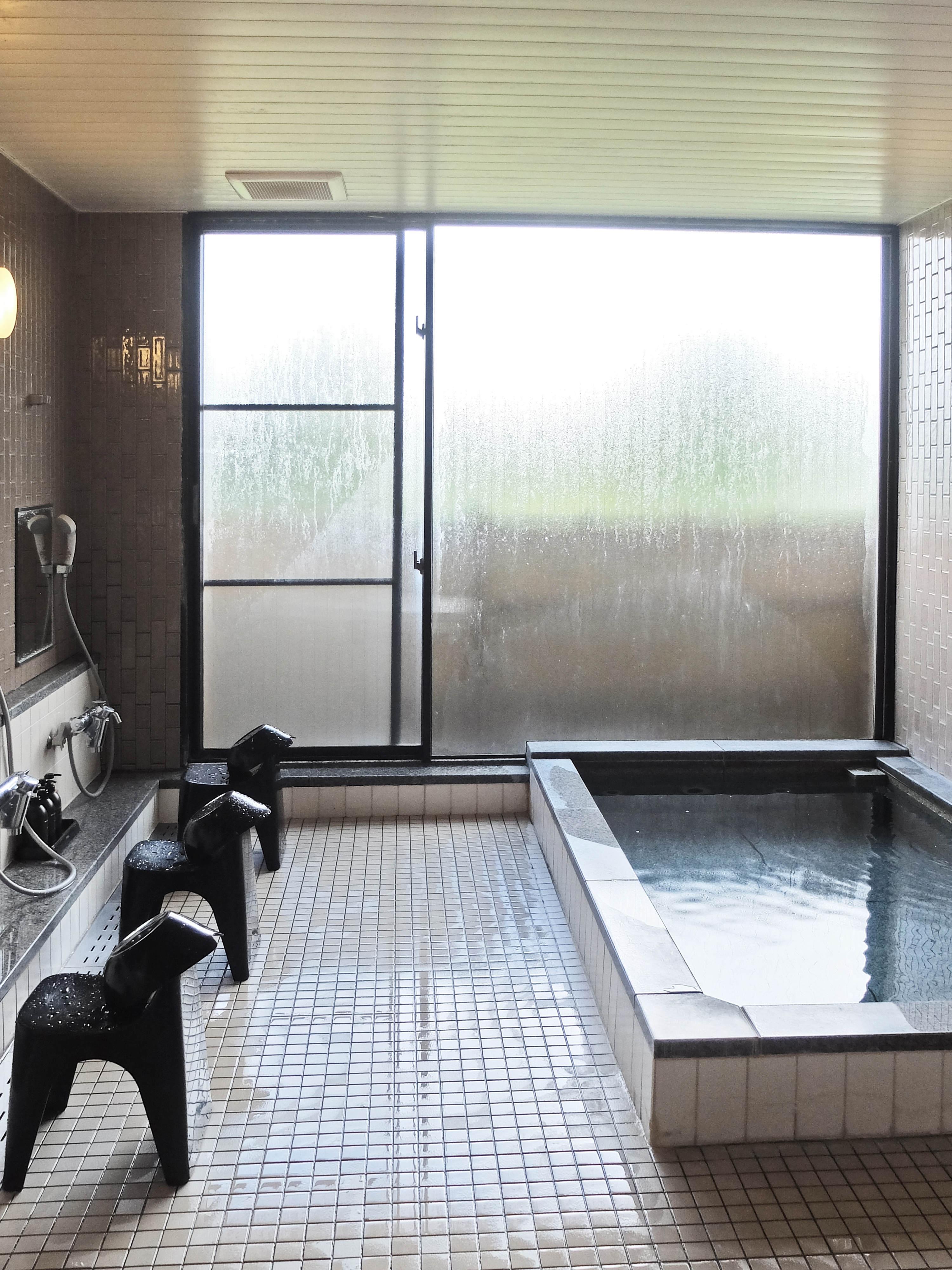 男湯「すみやの湯」銀泉室內風呂｜有馬溫泉SPA TERRACE 紫翠（Shisui｜スパ テラス 紫翠）有馬溫泉 有馬溫泉旅館 有馬溫泉酒店 有馬溫泉飯店 有馬天然溫泉 Arima Onsen 有馬温泉