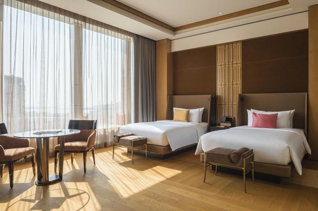 新濠影匯 Studio City Macau 澳門大倉酒店 Hotel Okura Macau 澳門銀河酒店 Galaxy Macau 澳門百老匯酒店 Broadway Macau Hotel 美獅美高梅 MGM Cotai 澳門金麗華酒店 Grand Lapa Macau Hotel 澳門新濠鋒酒店 Altira Macau 澳門麗思卡爾頓酒店 Ritz Carlton Macau 澳門酒店 澳門 澳門酒店推介 澳門酒店推薦