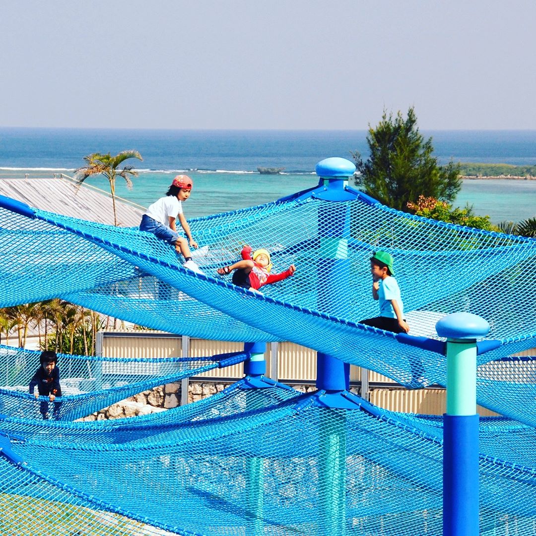 海洋博公園 兒童樂園 沖繩 水族館 沖繩水族館 沖繩美麗海水族館 海豚劇場 沖繩 美麗海水族館 美麗海水族館 沖縄美ら海水族館 Okinawa Churaumi Aquarium 沖繩親子景點 沖繩親子 沖繩親子遊 沖繩 親子 必去 沖繩北部景點 沖繩中部景點 沖繩 Okinawa 沖繩必食 沖繩必吃 沖繩必到 沖繩必去 沖繩必買 沖繩必掃 沖繩自由行 沖繩行程 沖繩行程包 沖繩懶人包 沖繩好去處 沖繩景點 沖繩必到景點 沖繩必去景點 沖繩美食 沖繩交通 沖繩攻略 沖繩自由行行程 沖繩自由行行程推薦 沖繩酒店 沖繩飯店 沖繩酒店推薦 沖繩飯店推薦 沖繩必住酒店 沖繩必住飯店 沖繩必食2019 沖繩必吃2019 沖繩必到2019 沖繩必去2019 沖繩必買2019 沖繩必掃2019 沖繩自由行2019 沖繩行程2019 沖繩行程包2019 沖繩懶人包2019 沖繩好去處2019 沖繩景點2019 沖繩必到景點2019 沖繩必去景點2019 沖繩美食2019 沖繩交通2019 沖繩攻略2019 沖繩自由行行程2019 沖繩自由行行程推薦2019 沖繩酒店2019 沖繩飯店2019 沖繩酒店推薦2019 沖繩飯店推薦2019 沖繩必住酒店2019 沖繩必住飯店2019