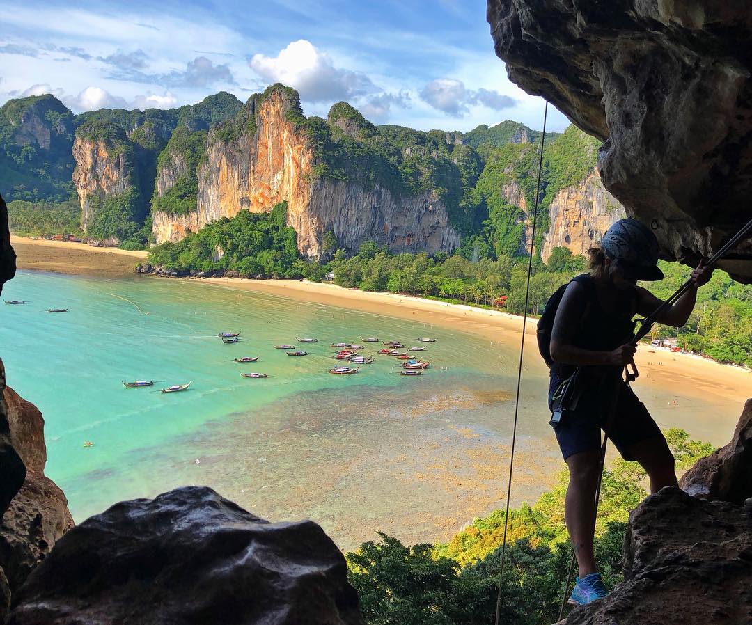 萊利海灘　Railay Beach 布吉海灘 普吉島海灘 蘇美島海灘 蘇梅島海灘 喀比海灘 拷喇海灘 芭東海灘 帕岸島海灘 泰國海灘 泰國沙灘 thailand Beach 泰國必去 泰國水上活動