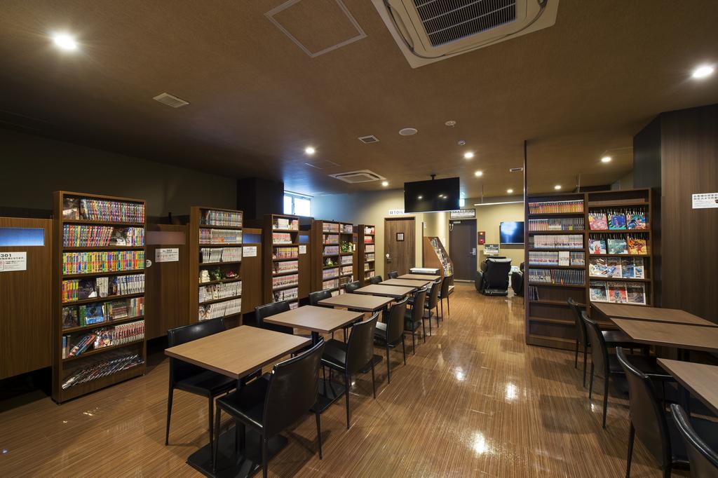 休息室 窮遊東京！新宿獨遊必住膠囊旅館！ - 豪華膠囊酒店安心之宿Premier 新宿站前店