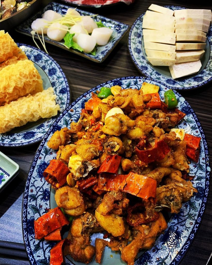 澳門必吃 澳門必食 澳門美食 澳門餐廳 贏到粥 倫記軟滑腸粉 富仕葡式美食 六記粥麵 華麗燒烤 安德魯餅店 洪馨椰子 Pierre Herme Lounge