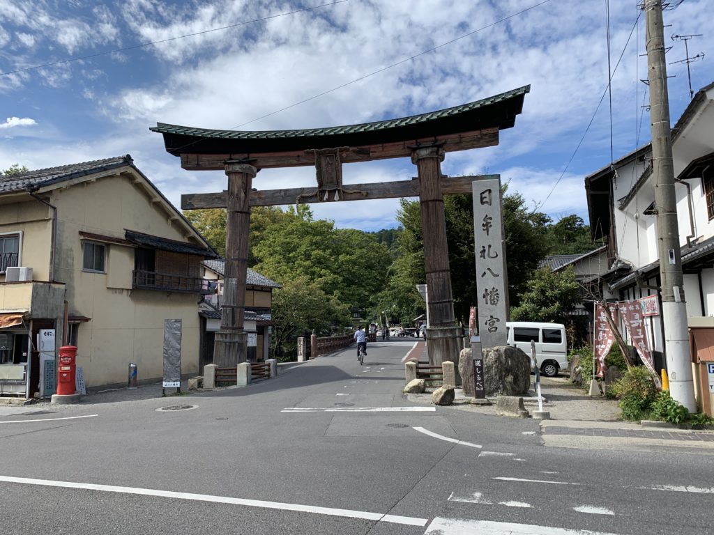 京都琵琶湖交通 大阪琵琶湖交通 JR琵琶湖線 京阪大津線 琵琶湖周遊券 琵琶湖一日遊 琵琶湖景點 琵琶湖自由行
近江八幡 八幡堀 近江牛 日牟禮八幡宮