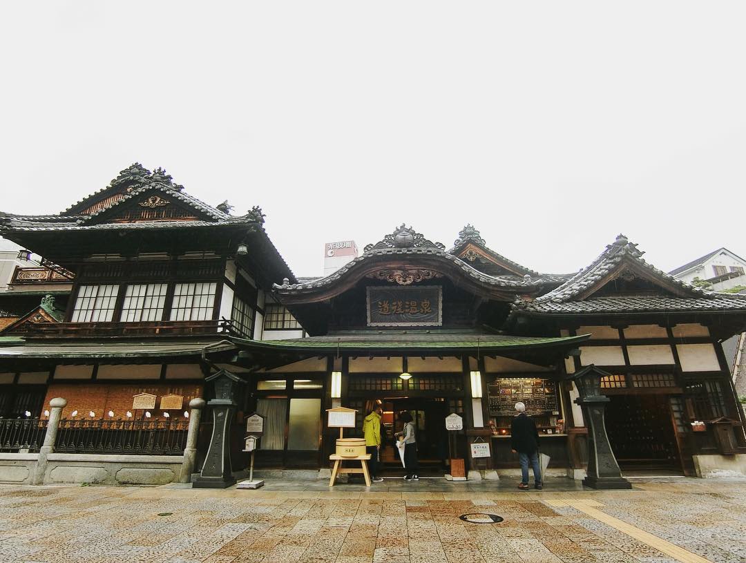 千與千尋 神隱少女 千與千尋景點 神隱少女景點 千與千尋場景 神隱少女場景 道後溫泉本館 Dogo Onsen Honkan 宮崎駿景點 吉卜力動畫 宮崎駿電影 宮崎駿動畫 宮崎駿作品 東京 宮崎駿