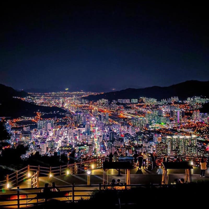 McQueen's Bar Hilton Busan 釜山希爾頓飯店 釜山好去處 釜山酒吧 釜山必去酒吧 海雲台酒吧 釜田酒吧 水營酒吧 瑪格麗酒吧 釜山啤酒