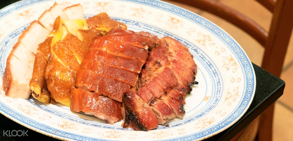 必比登 米其林 香港米芝蓮 推薦 強記飯店 媽咪雞蛋仔 嚐囍煲仔小菜 添好運 榴槤樂園 椰小盅 第三代肥仔小食店 阿一海景飯店 蓮香居 鏞記酒家