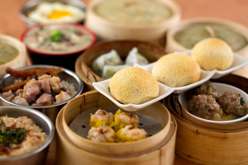 必比登 米其林 香港米芝蓮 推薦 強記飯店 媽咪雞蛋仔 嚐囍煲仔小菜 添好運 榴槤樂園 椰小盅 第三代肥仔小食店 阿一海景飯店 蓮香居 鏞記酒家