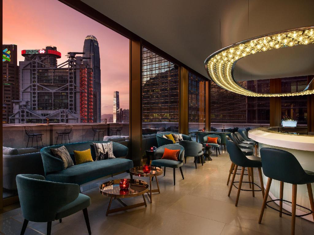 美麗華酒店 The Mira Hong Kong 唯港薈 Hotel ICON 海景嘉福洲際酒店 InterContinental Grand Stanford Hong Kong 富豪九龍酒店 Regal Kowloon Hotel 帝苑酒店 The Royal Garden 香港瑰麗酒店 Rosewood Hong Kong 問月酒店 Mira Moon 香港美利酒店 The Murray, Hong Kong 英皇駿景酒店 The Emperor Hotel 香港麗悅酒店 Cosmo Hotel Hong Kong 香港灣仔帝盛酒店 Dorsett Wanchai Hong Kong 數碼港艾美酒店 Le Méridien Cyberport 香港海洋公園萬豪酒店 Hong Kong Ocean Park Marriott Hotel 麗豪酒店 Regal Riverside Hotel 香港沙田萬怡酒店 Courtyard by Marriott Hong Kong Sha Tin 如心海景酒店暨會議中心 L'hotel Nina et Convention Centre 香港 香港好去處 香港酒店 香港酒店優惠