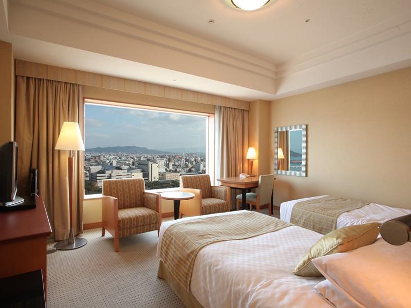 高松克萊蒙特JR大酒店 JR Hotel Clement Takamatsu Dormy Inn酒店 - 高松溫泉 Dormy Inn Takamatsu Hot Spring 高松東急REI酒店 Takamatsu Tokyu REI Hotel 高松皇家花園酒店 Royal Park Hotel Takamatsu 高松大和ROYNET酒店 Daiwa Roynet Hotel Takamatsu Dormy Inn 高松 高松酒店 高松住宿 高松 日本 日本酒店 日本住宿