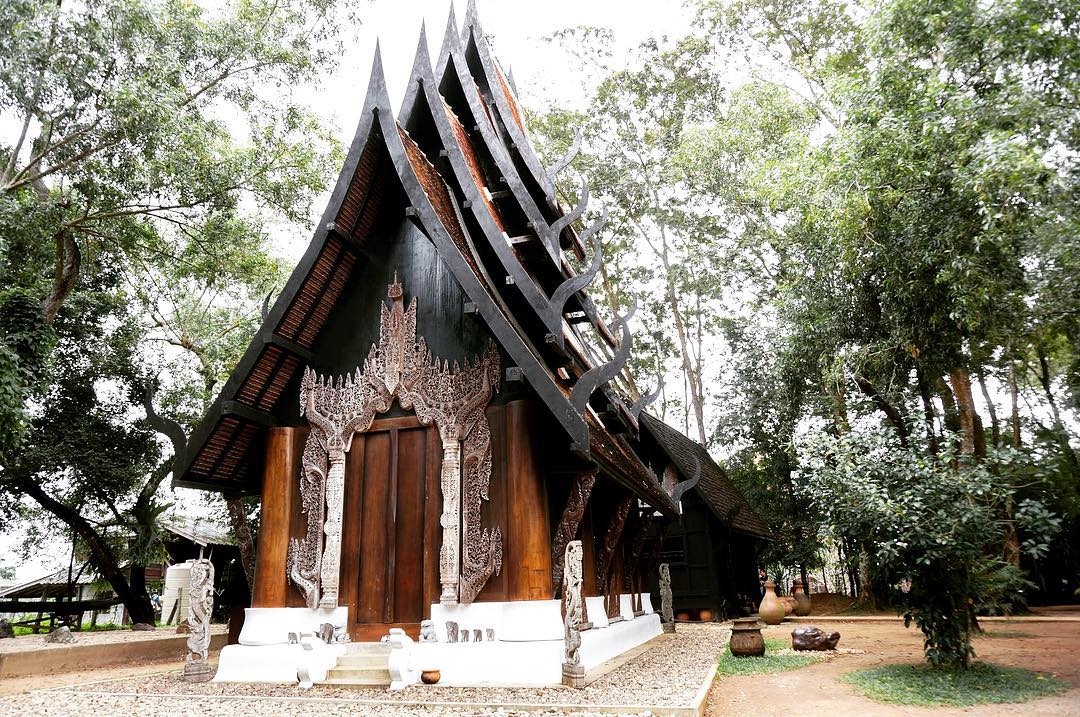 清萊 黑廟 清萊 黑屋博物館 chiang rai Black House chiang rai Baandam Museum 清萊包車 清萊包車一日遊 清萊自駕遊 清萊一日遊 泰國清萊 泰北清萊 清邁 清萊 清邁 清萊 舊巴士總站 Chiang Rai Bus Terminal 1 Chiang Rai Bus Terminal 2 Chiang Rai 新巴士總站 清萊交通2019 清萊攻略2019 清萊自由行行程2019 清萊自由行行程推薦2019 清萊自由行2019 行程2019 清萊行程包2019 清萊懶人包2019 清萊好去處2019 清萊景點2019 清萊必到景點2019 清萊必去景點2019 清萊必到2019 清萊必去2019 清萊交通 清萊攻略 清萊自由行行程 清萊自由行行程推薦 清萊自由行 清萊行程 清萊行程包 清萊懶人包 清萊好去處 清萊景點 清萊必到景點 清萊必去景點 清萊必到 清萊必去 泰國 Thailand 泰北 泰北自由行 泰北景點 泰北必去景點 泰北好去處